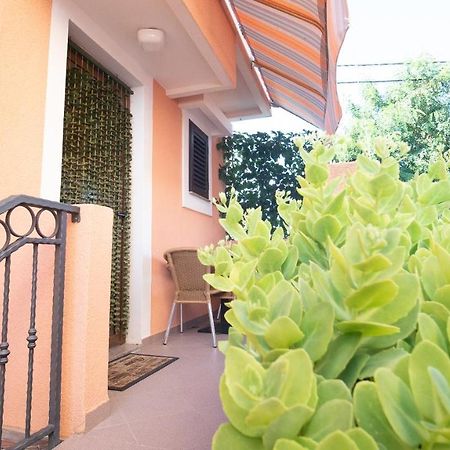 Lela 1 Apartment บาร์บินเย ภายนอก รูปภาพ