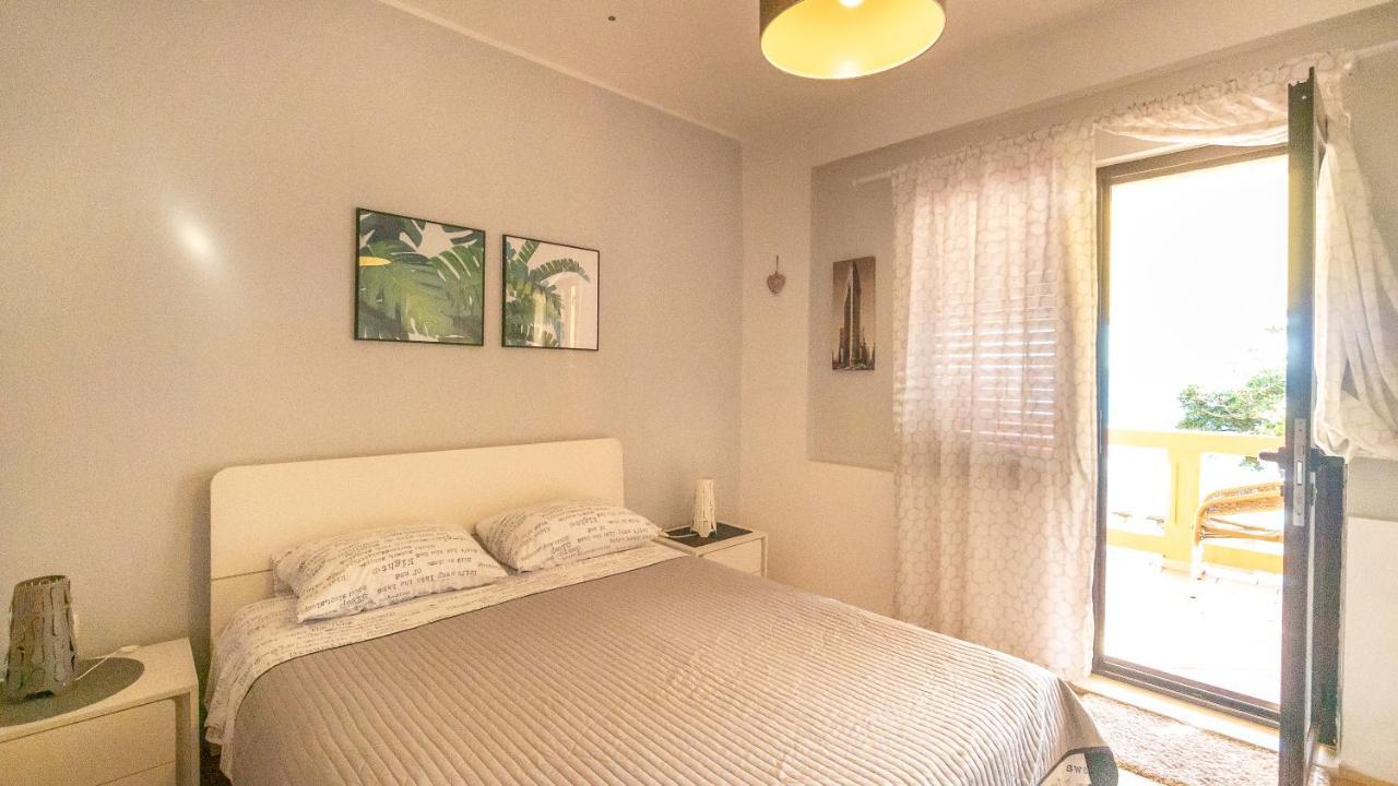 Lela 1 Apartment บาร์บินเย ภายนอก รูปภาพ