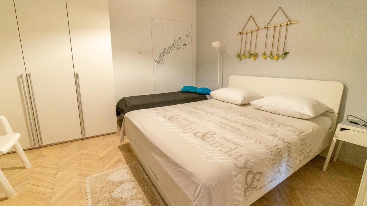 Lela 1 Apartment บาร์บินเย ภายนอก รูปภาพ