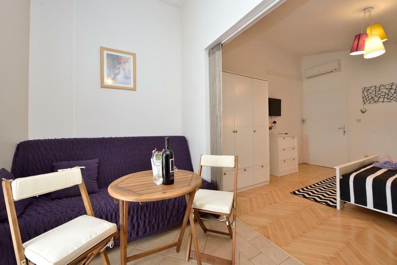 Lela 1 Apartment บาร์บินเย ภายนอก รูปภาพ