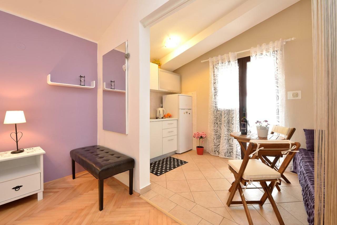 Lela 1 Apartment บาร์บินเย ภายนอก รูปภาพ